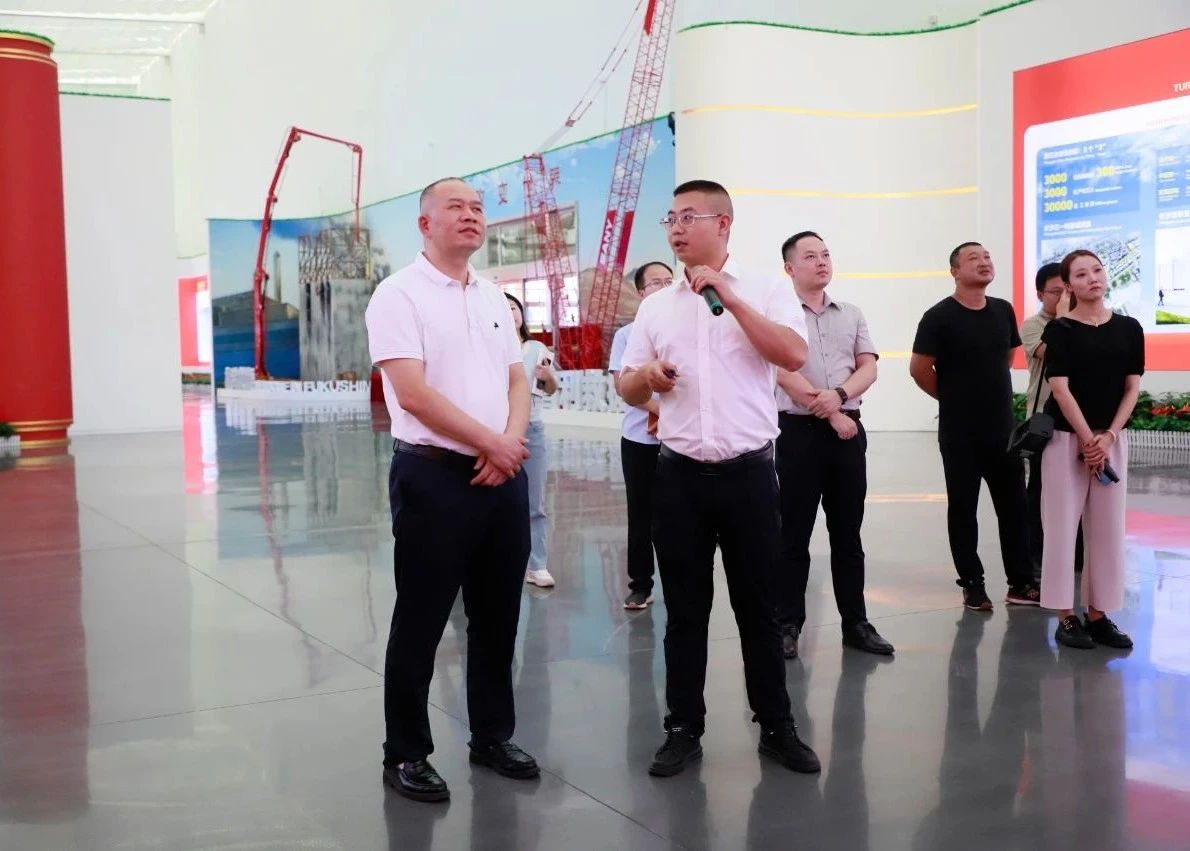 8月19日，郴州自贸片区、高新区管委会主任曹志宏带队调研区内福瑞康电子、宏毅新材料、置佳产业园、汇印电子、三一智能制造产业园、尚亿新能源、沃尔德公司等重点企业、项目，了解企业真实发展情况。