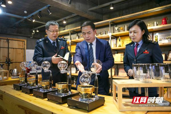 长沙税务：当好中非经贸发展的“护苗人”