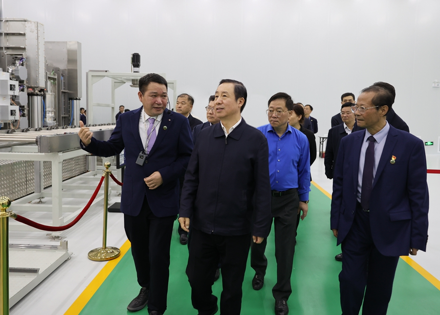 全省实施“三高四新”战略产业项目建设推进现场观摩会在长沙召开
