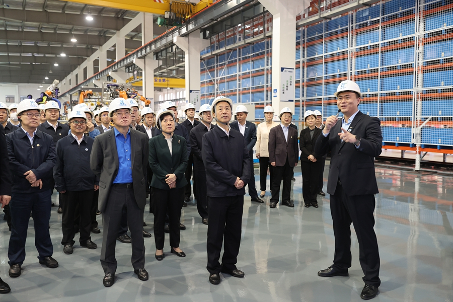 全省实施“三高四新”战略产业项目建设推进现场观摩会在长沙召开
