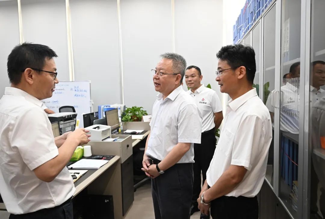 沈晓明强调，打造内陆地区改革开放高地是习近平总书记从战略和全局高度赋予湖南的重要使命任务，是湖南融入和服务新发展格局、实现高质量发展的必然要求。