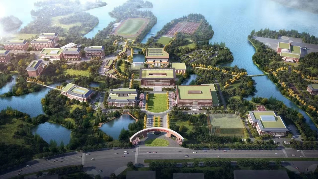 “7月工程完成交付”“9月达到入学条件”，城陵矶新港区要用大约150天的工期，开展极限冲刺，努力建成高标准、高质量，总建筑面积16.55万平方米的岳阳现代职业服务学院项目，使之成为岳阳现代临港新城的地标式建筑。