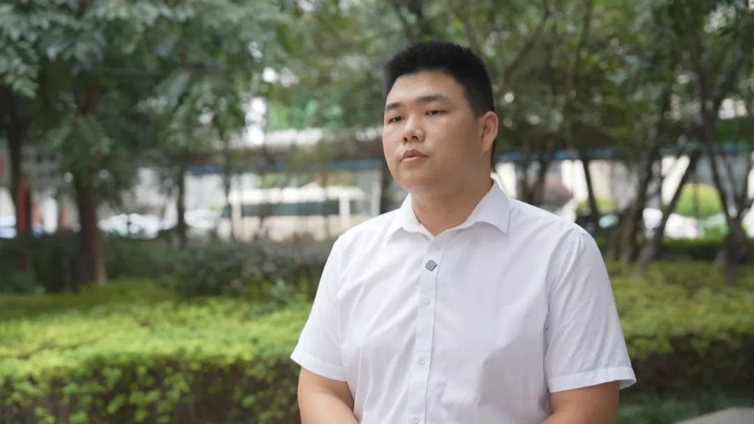 针对企业的像有自贸区的优势政策,包括跨境电商综试区等区位的政策进行叠加,我们还出台了针对台湾地区来郴务工人员,出台了职业技能工作证书的采认,我们可以直接采任他们的工作职证,方便他们能够快速融入到郴州的环境当中。 针对企业的像有自贸区的优势政策,包括跨境电商综试区等区位的政策进行叠加,我们还出台了针对台湾地区来郴务工人员,出台了职业技能工作证书的采认,我们可以直接采任他们的工作职证,方便他们能够快速融入到郴州的环境当中。